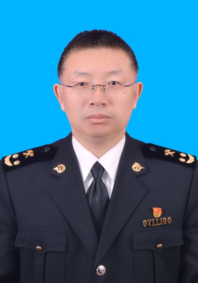 黄卫东